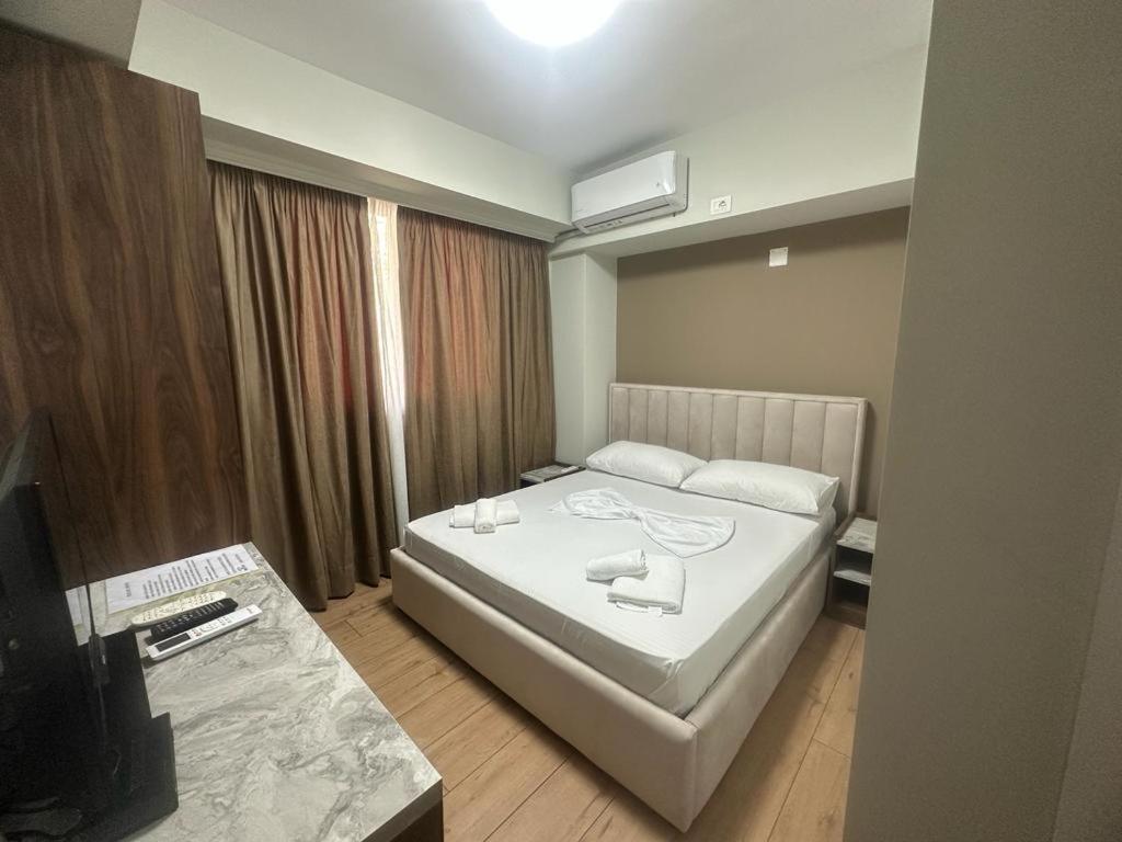 Hotel Her วญอเรอ ภายนอก รูปภาพ