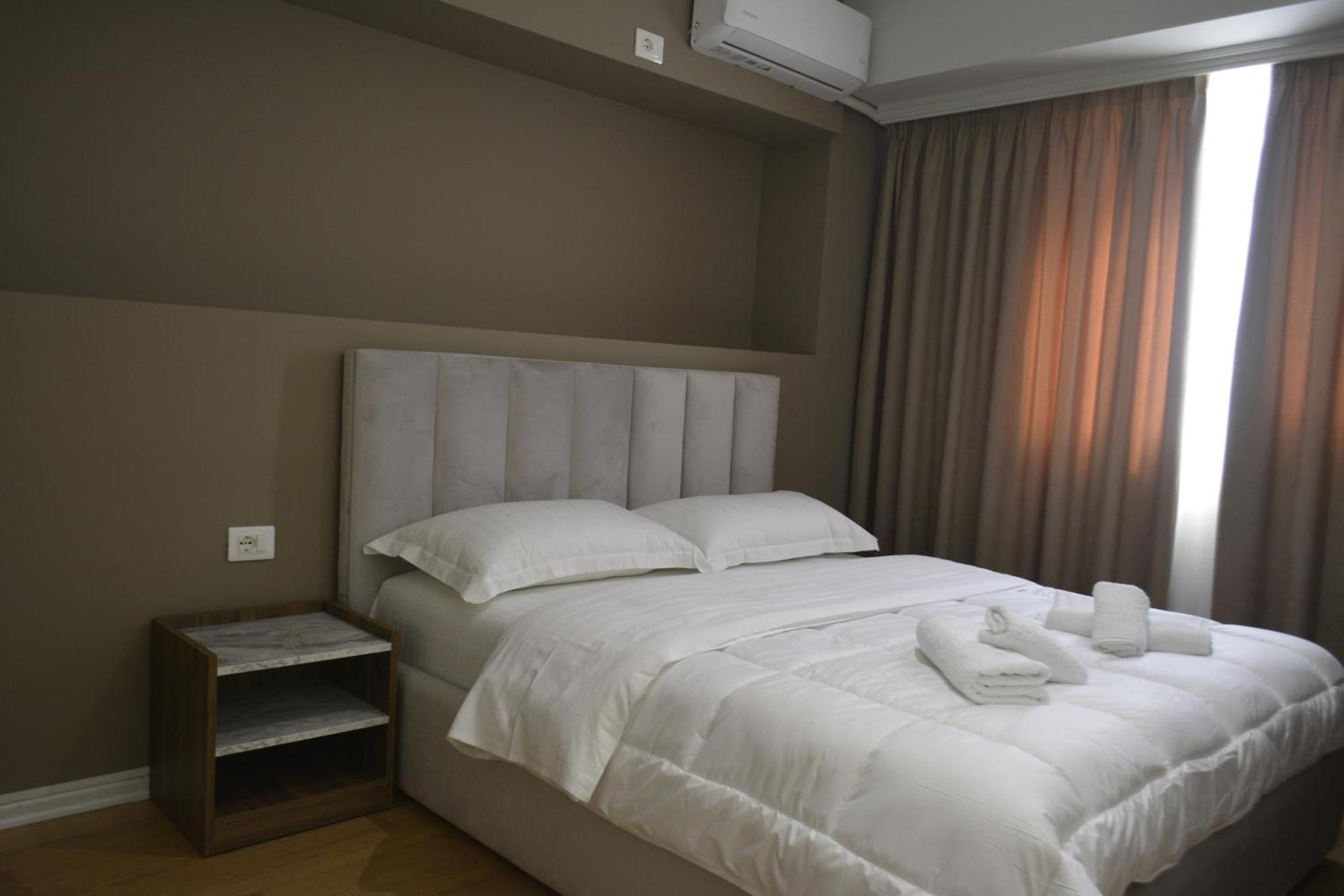 Hotel Her วญอเรอ ภายนอก รูปภาพ