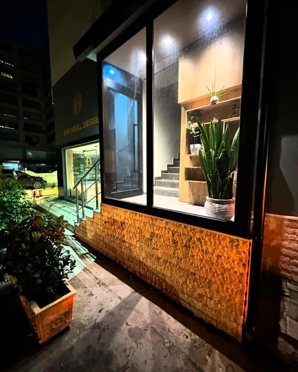 Hotel Her วญอเรอ ภายนอก รูปภาพ