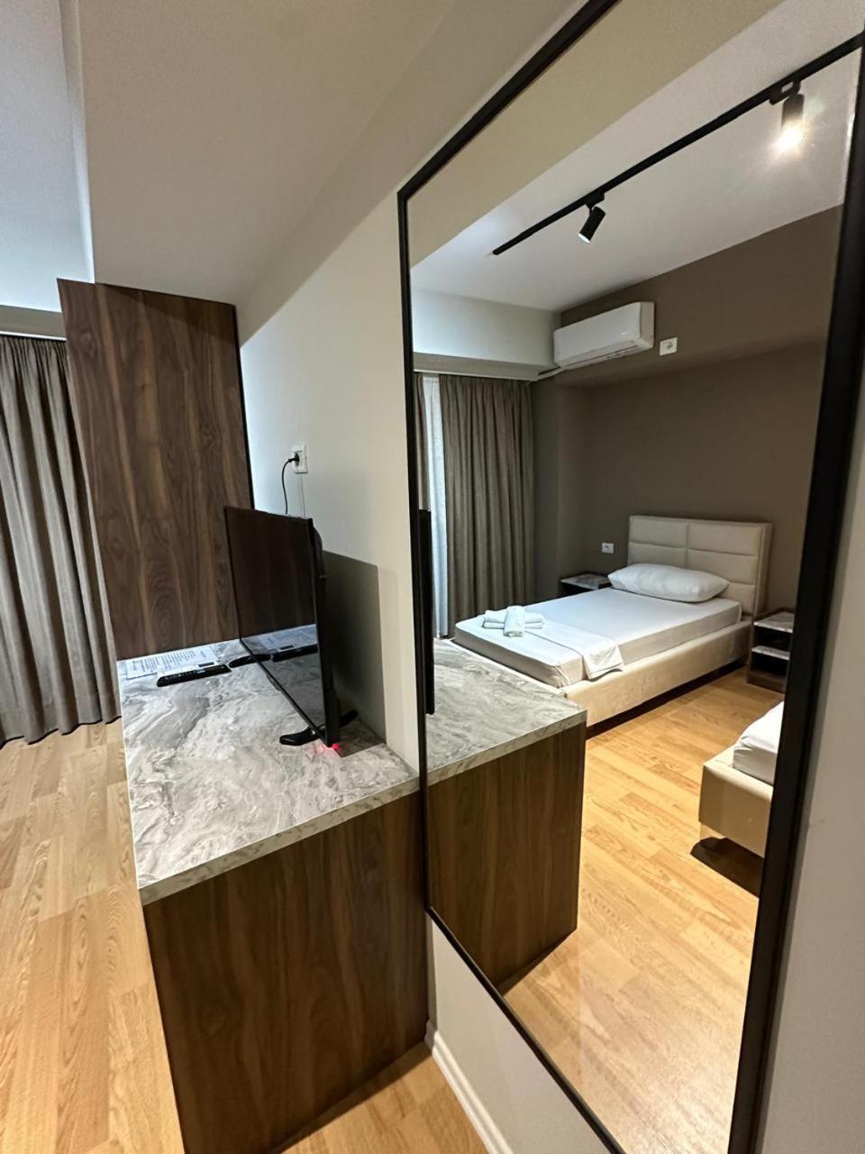 Hotel Her วญอเรอ ภายนอก รูปภาพ